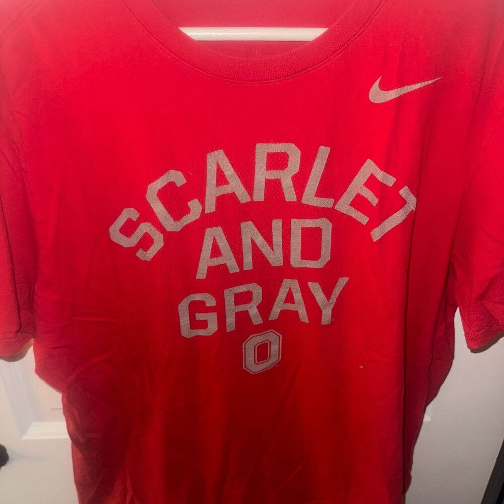 Men's Red Nike Ohio State Shirt